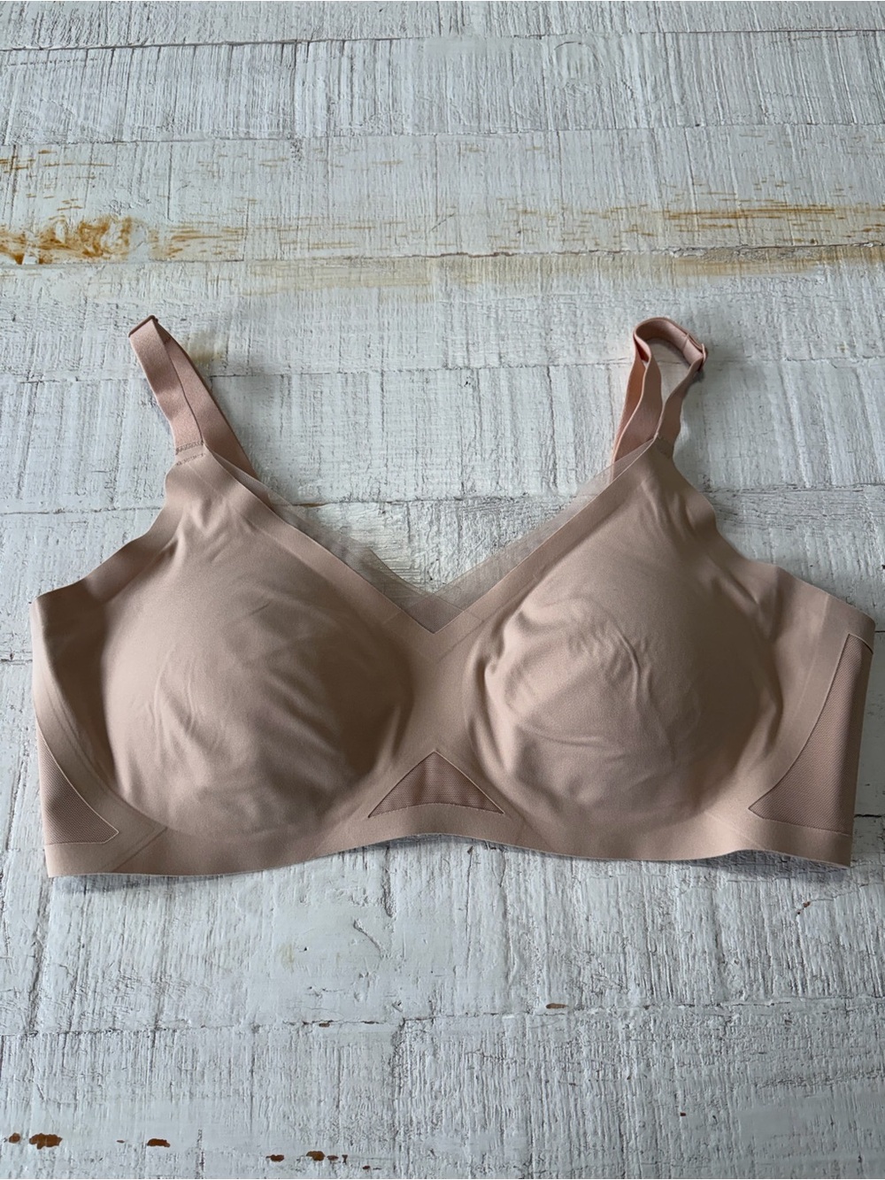 Honeylove Crossover Bra size Large in Nude Wireless Full Coverage Style LWBR0302